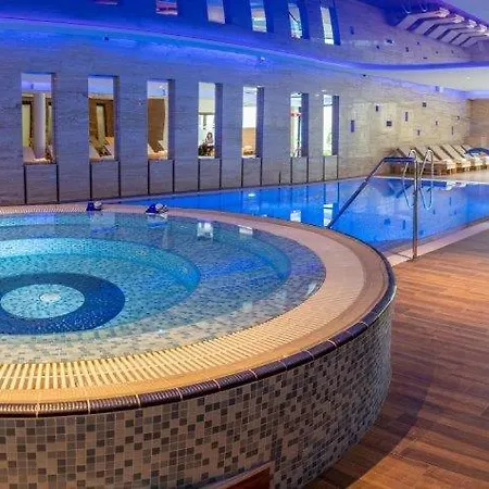 Danubia Park Hotel 3*