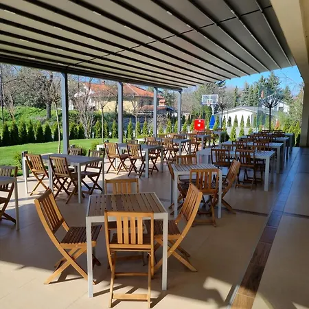 Danubia Park Hotel Veliko Gradiste
