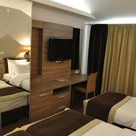 Danubia Park 酒店 Veliko Gradište