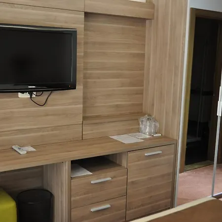 Danubia Park 3* Veliko Gradište